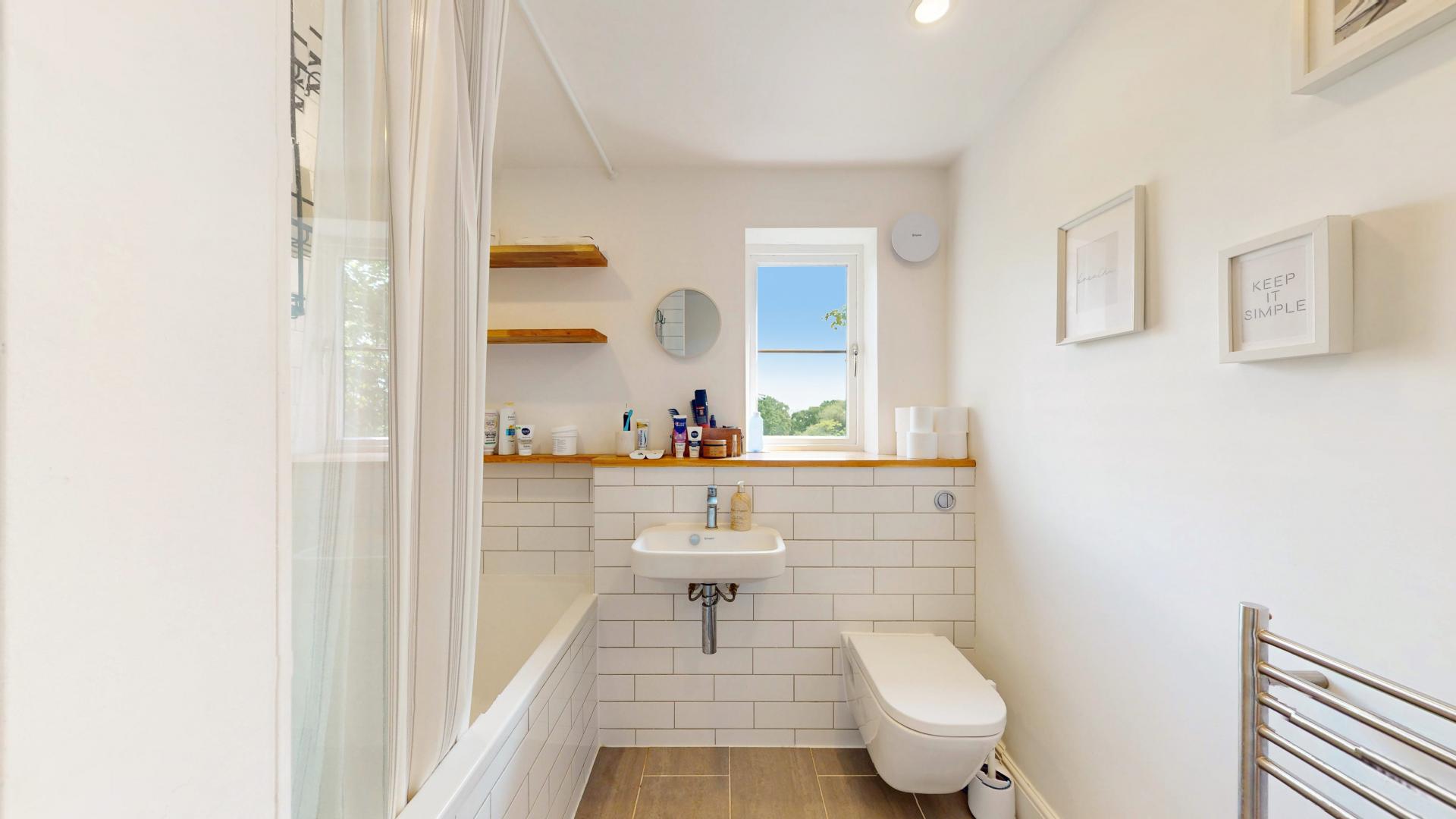 Modern Apartment Hawarden Hill, Dollis Hill